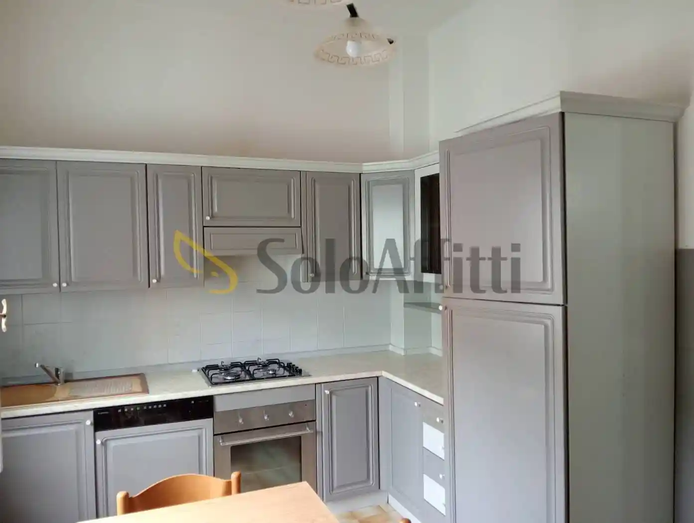 Appartamento in affitto a Falconara Marittima