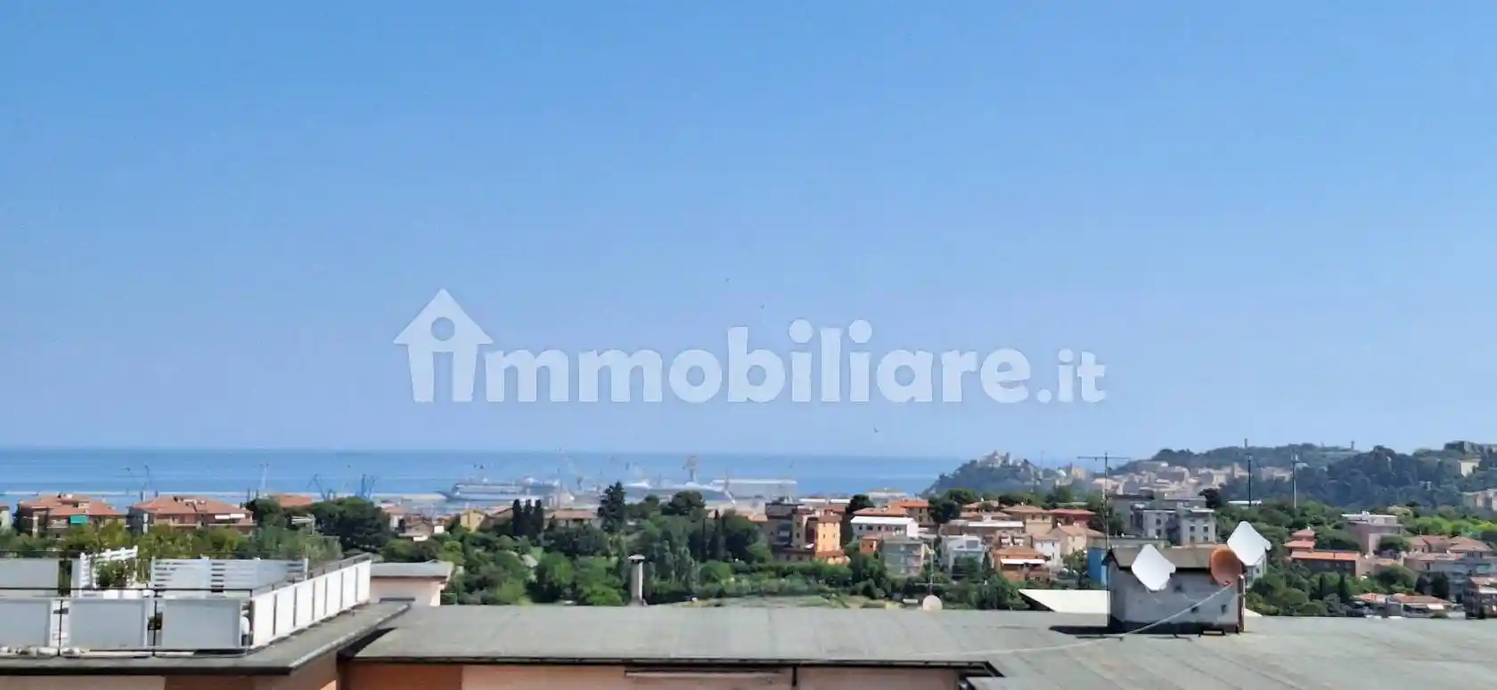 Appartamento in vendita a Ancona