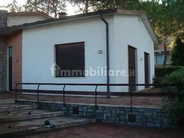 Villa in vendita a Camaiore