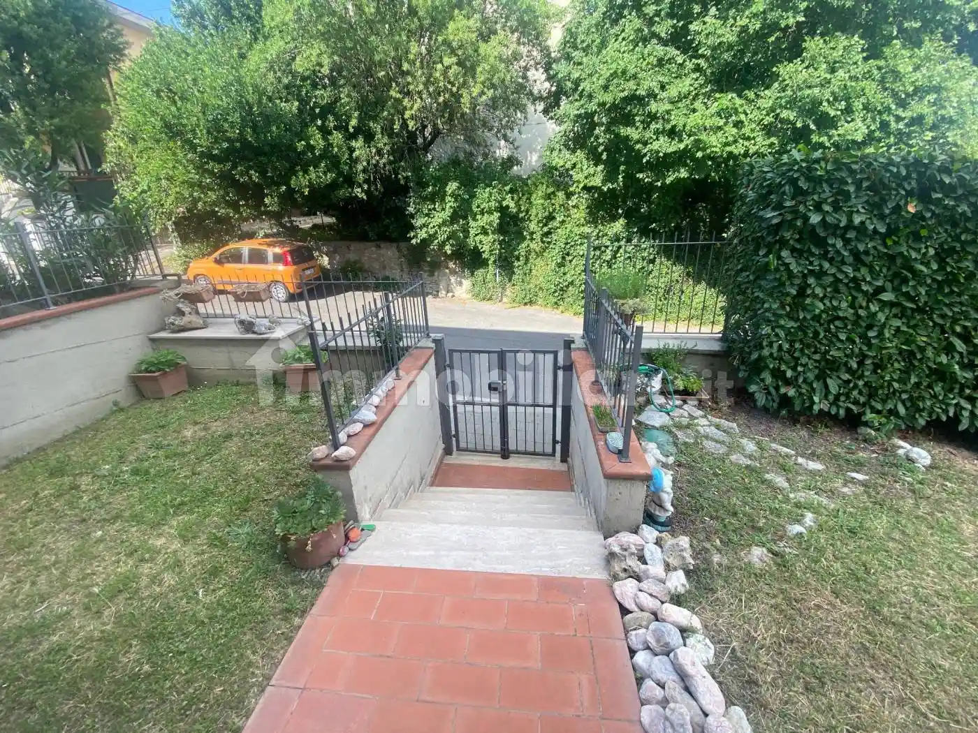 Casa indipendente in vendita a Arezzo