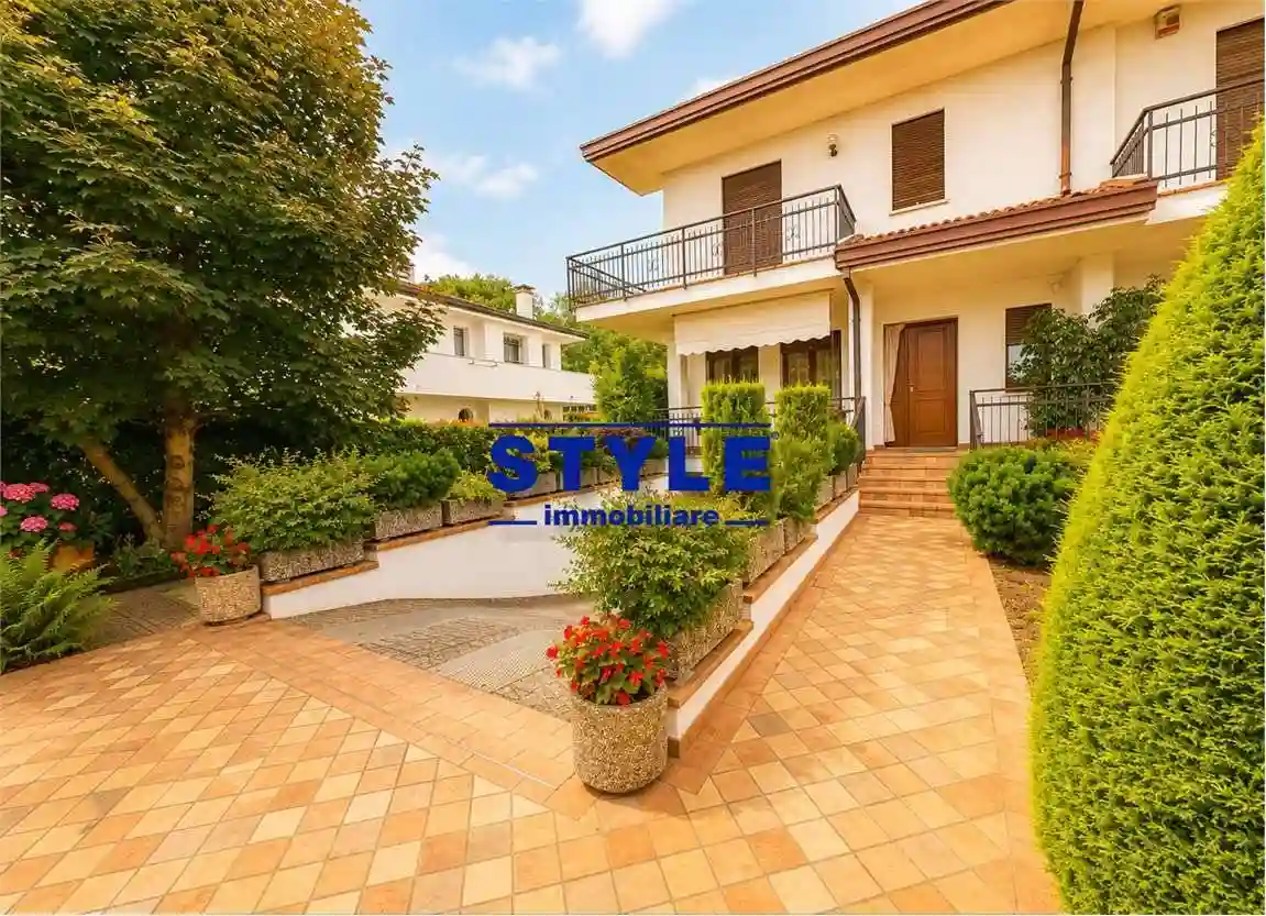 Villetta a schiera - foto 2