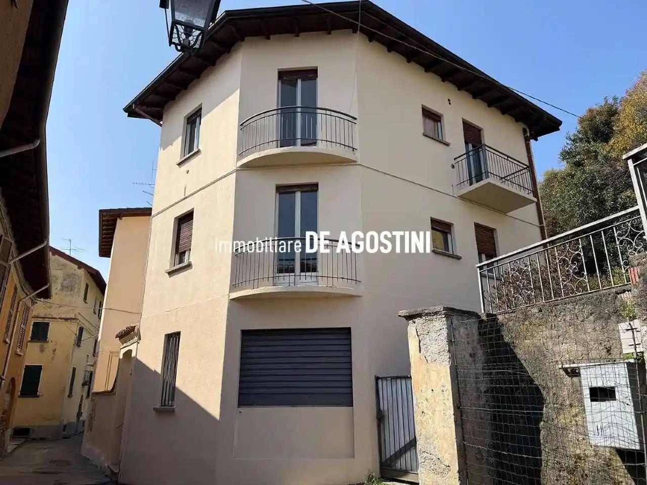 Appartamento in vendita a Lesa