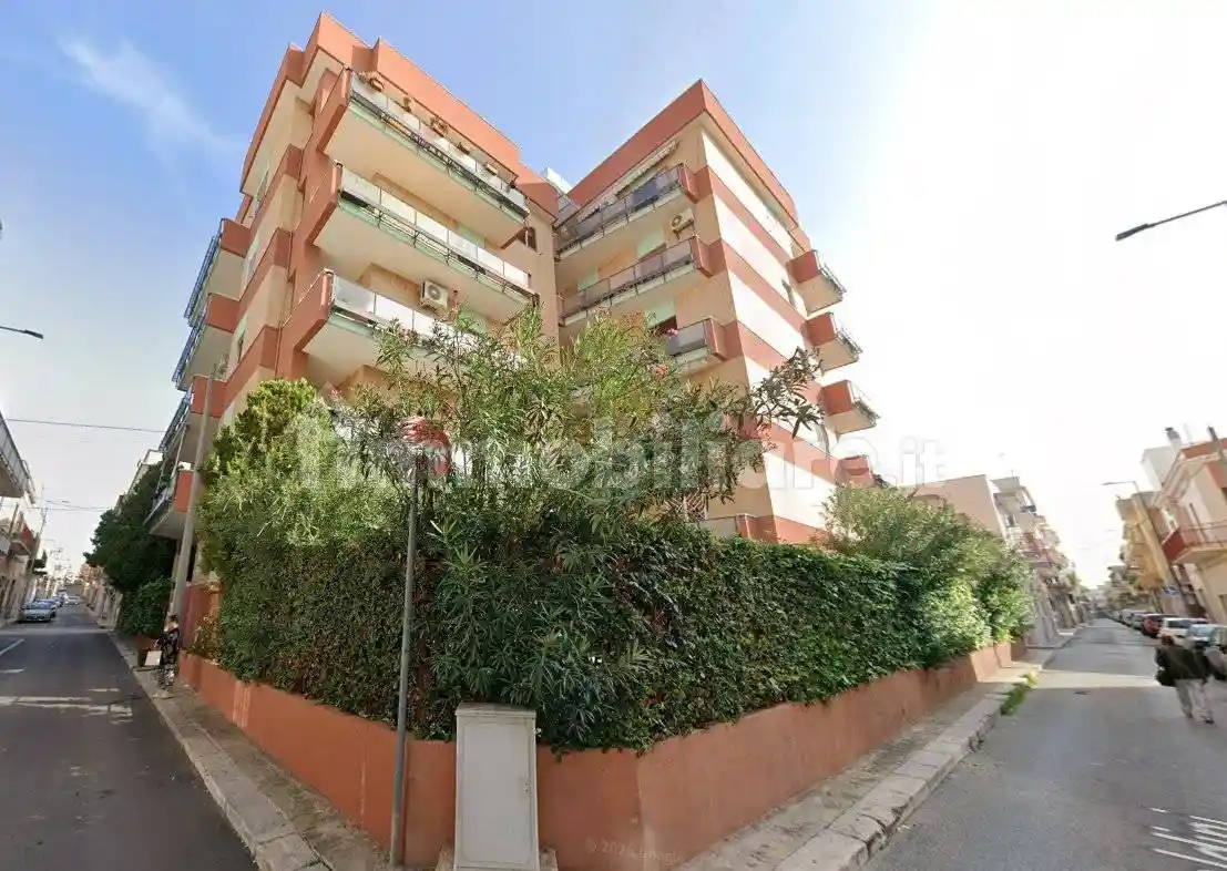 Appartamento in vendita a Massafra