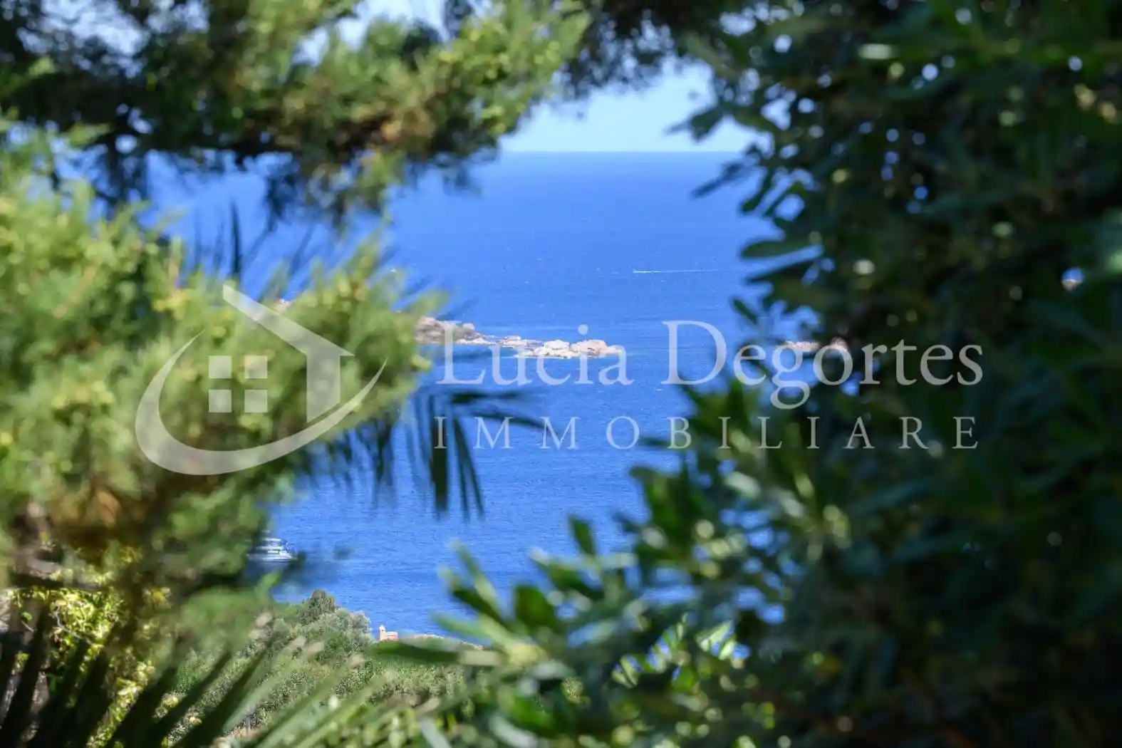 Appartamento in vendita a Arzachena