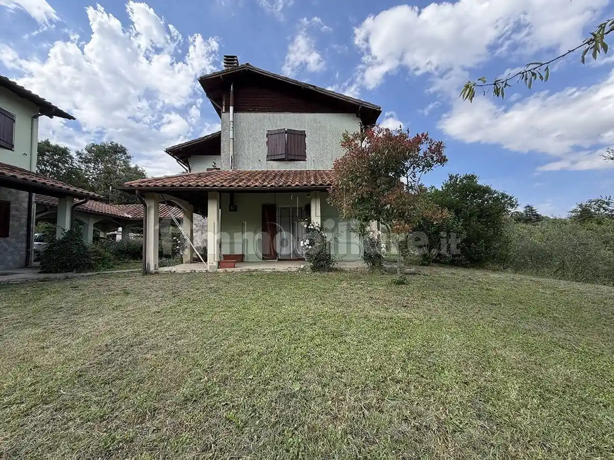 Appartamento in vendita a Monte Santa Maria Tiberina