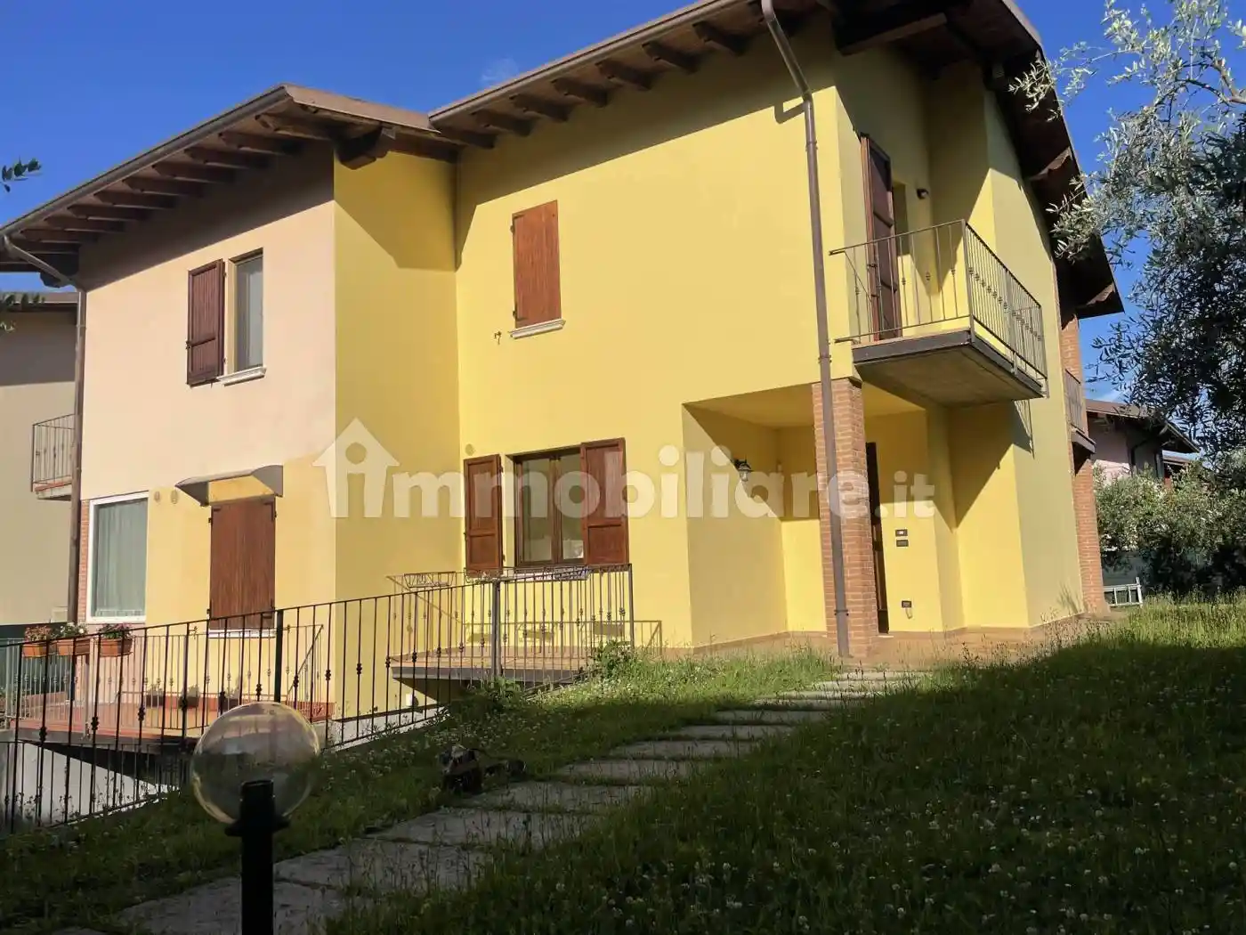Villa in vendita a Polpenazze del Garda