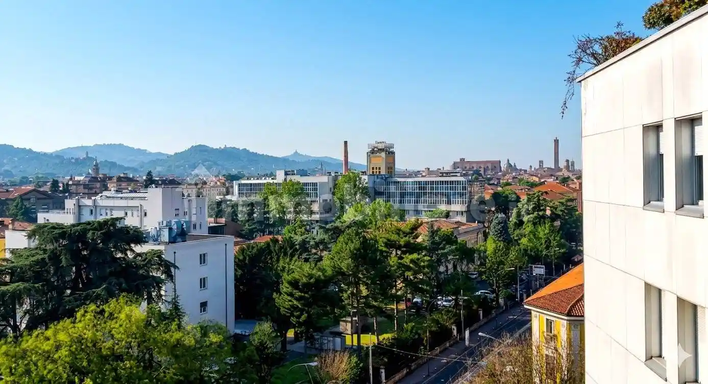 Appartamento in affitto a Bologna