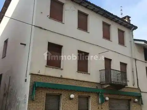 Villa in vendita a Villanova Monferrato