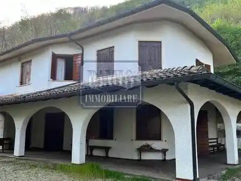 Villa in vendita a Follina