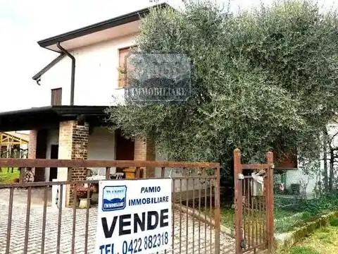 Villa in vendita a Susegana