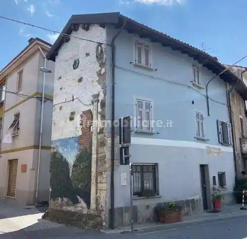 Villa in vendita a Cairo Montenotte
