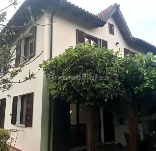 Villa in vendita a Cairo Montenotte