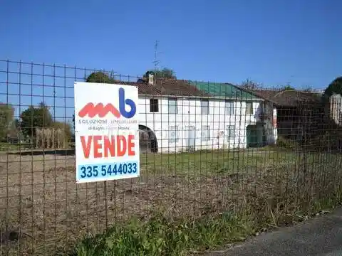 Rustico - Casale in vendita a San Pietro in Gu