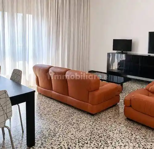 Appartamento in vendita a Carrara