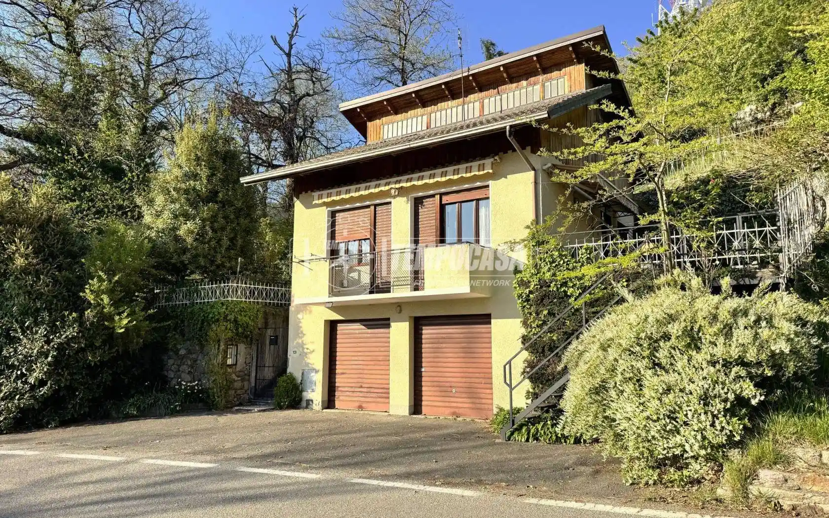 Casa indipendente in vendita a Andrate