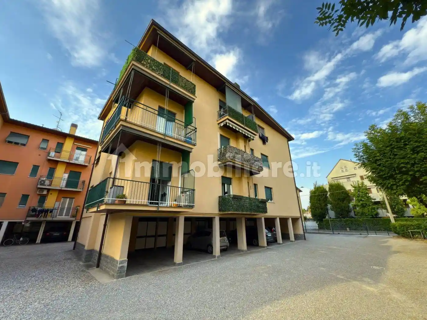 Appartamento in vendita a Vimercate