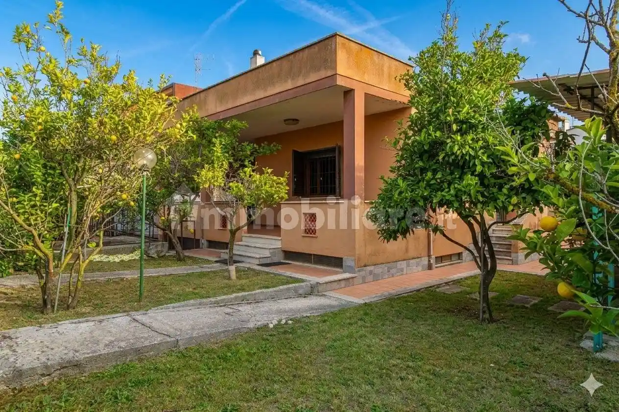 Villa in vendita a Anzio