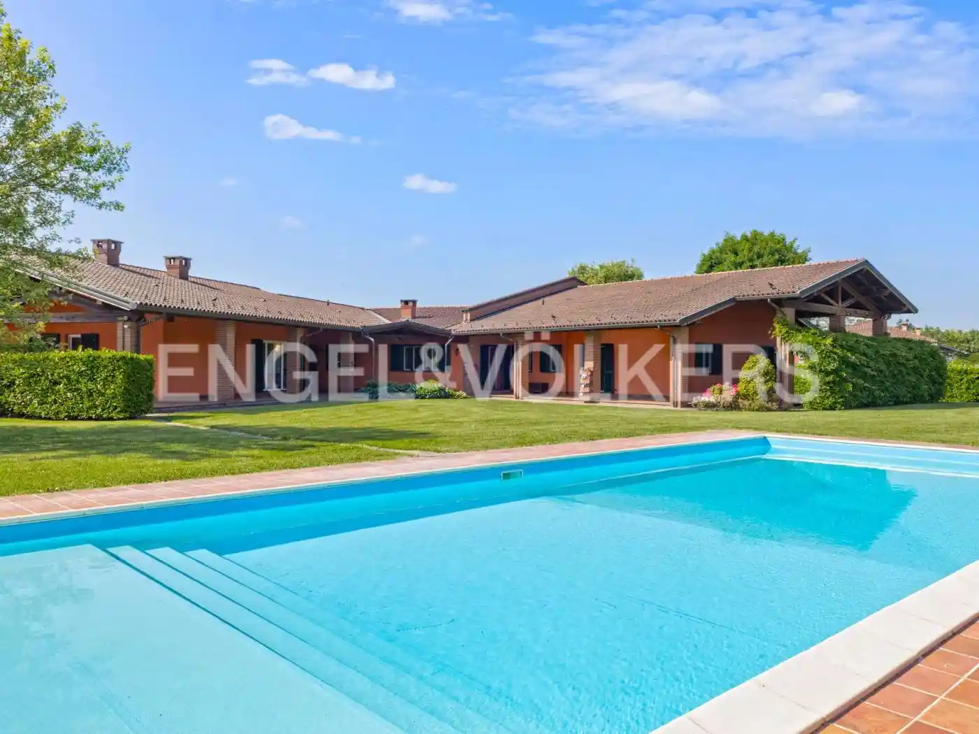 Villa in vendita a Oviglio