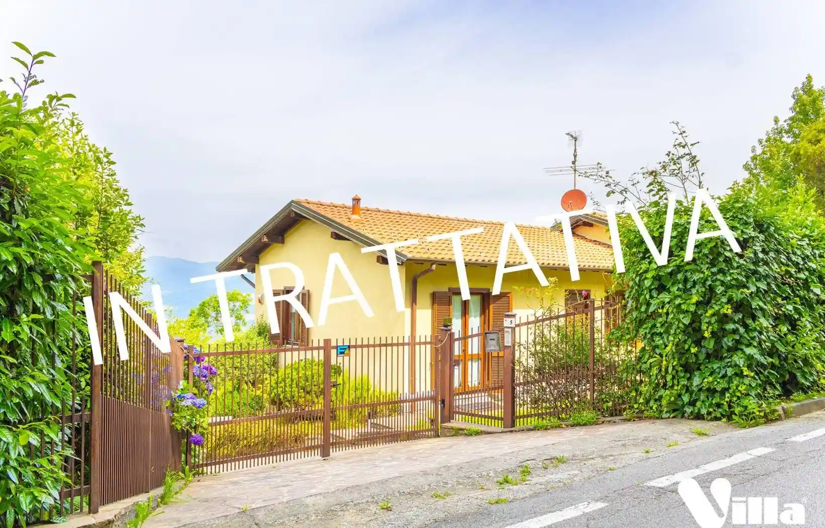 Villa in vendita a Colle Brianza