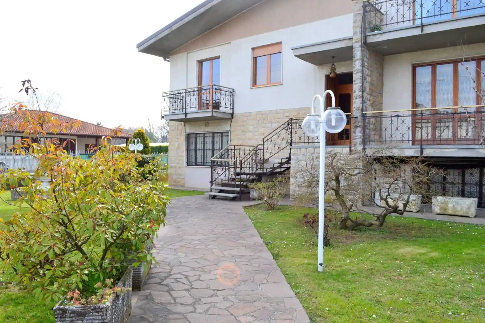 Villa in vendita a Capriate San Gervasio