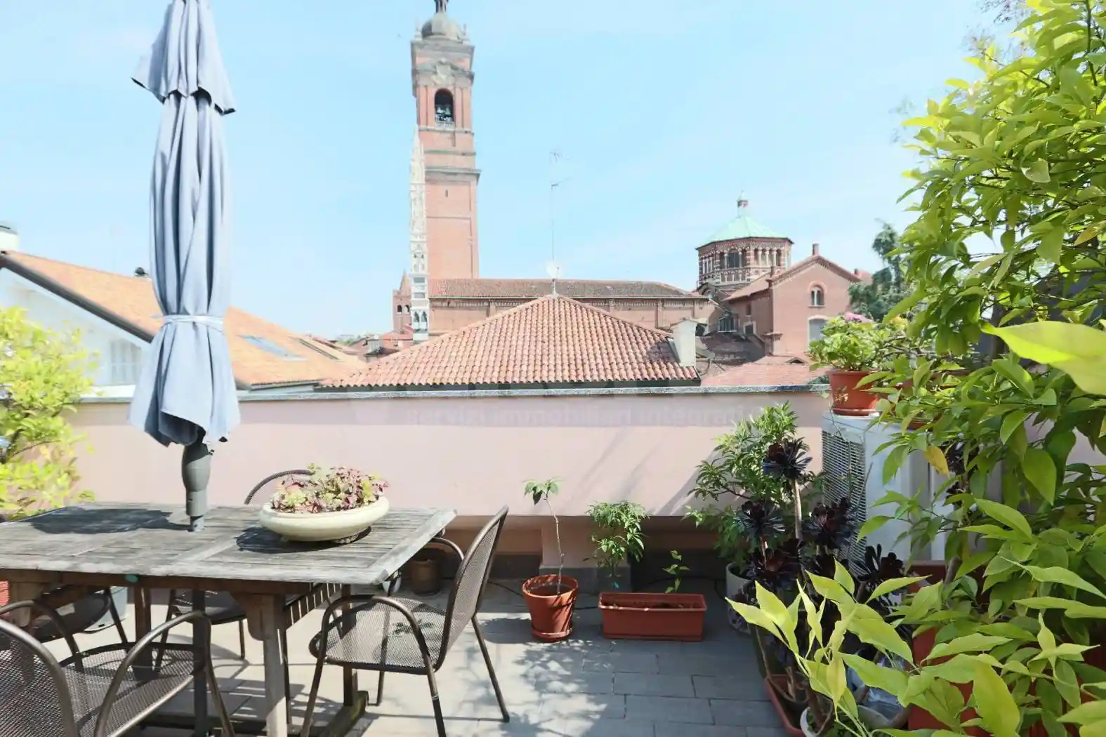 Appartamento in affitto a Monza