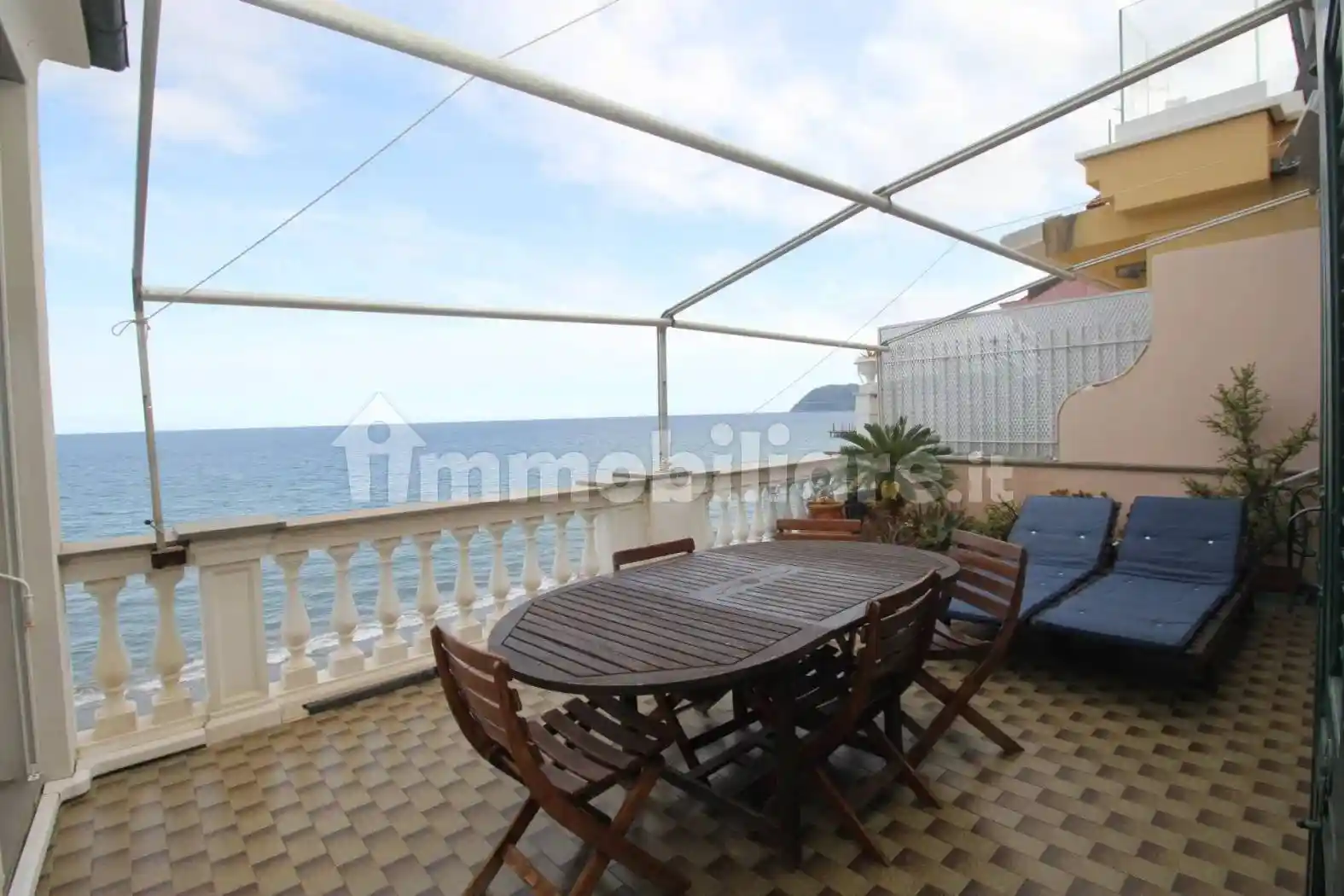 Appartamento in affitto a Alassio