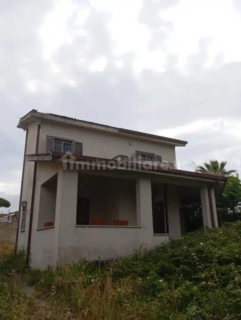 Villa in vendita a Ardea
