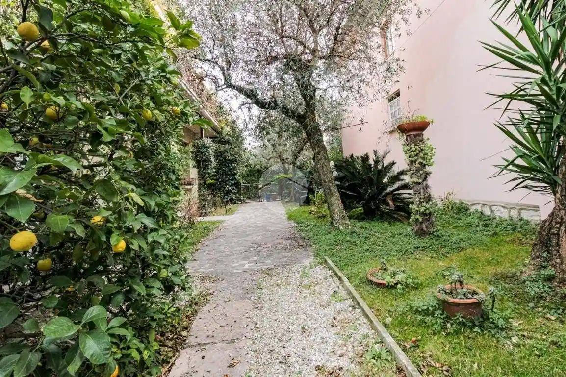 Appartamento in vendita a Toscolano-Maderno