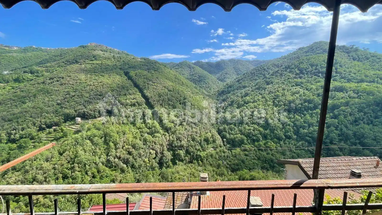 Appartamento in vendita a Apricale