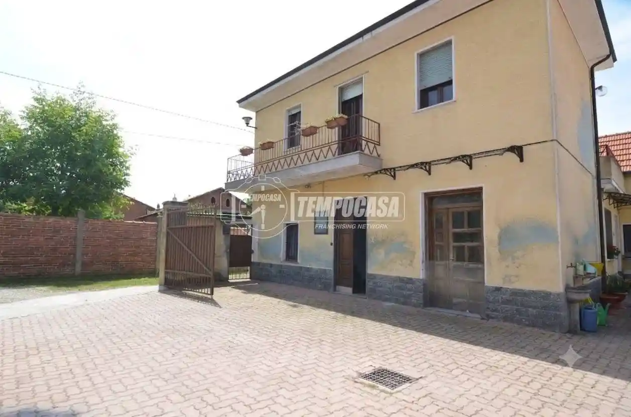 Appartamento in affitto a San Benigno Canavese