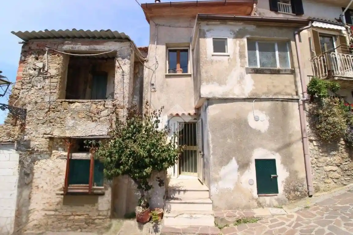 Appartamento in vendita a Ispani