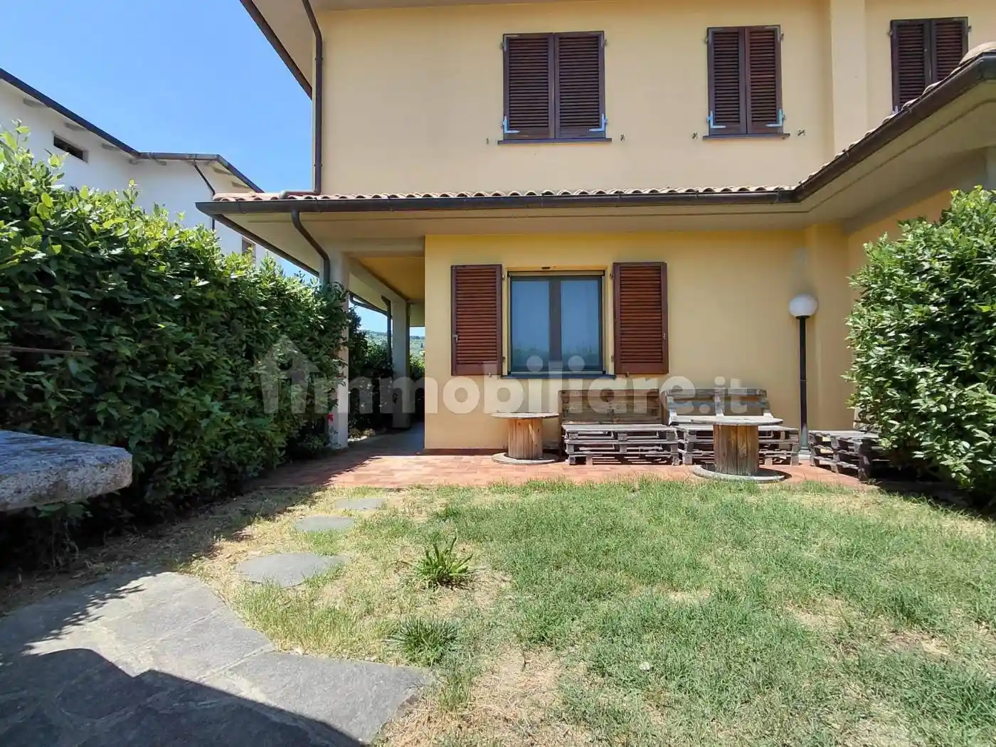 Villetta a schiera in vendita a Carmignano