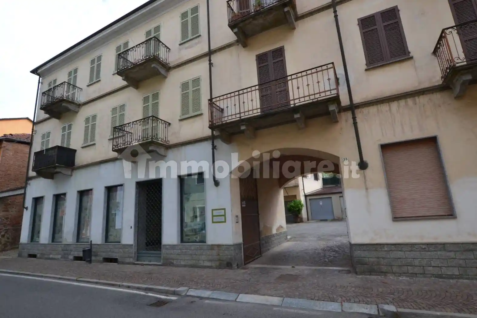 Appartamento in vendita a Brusnengo
