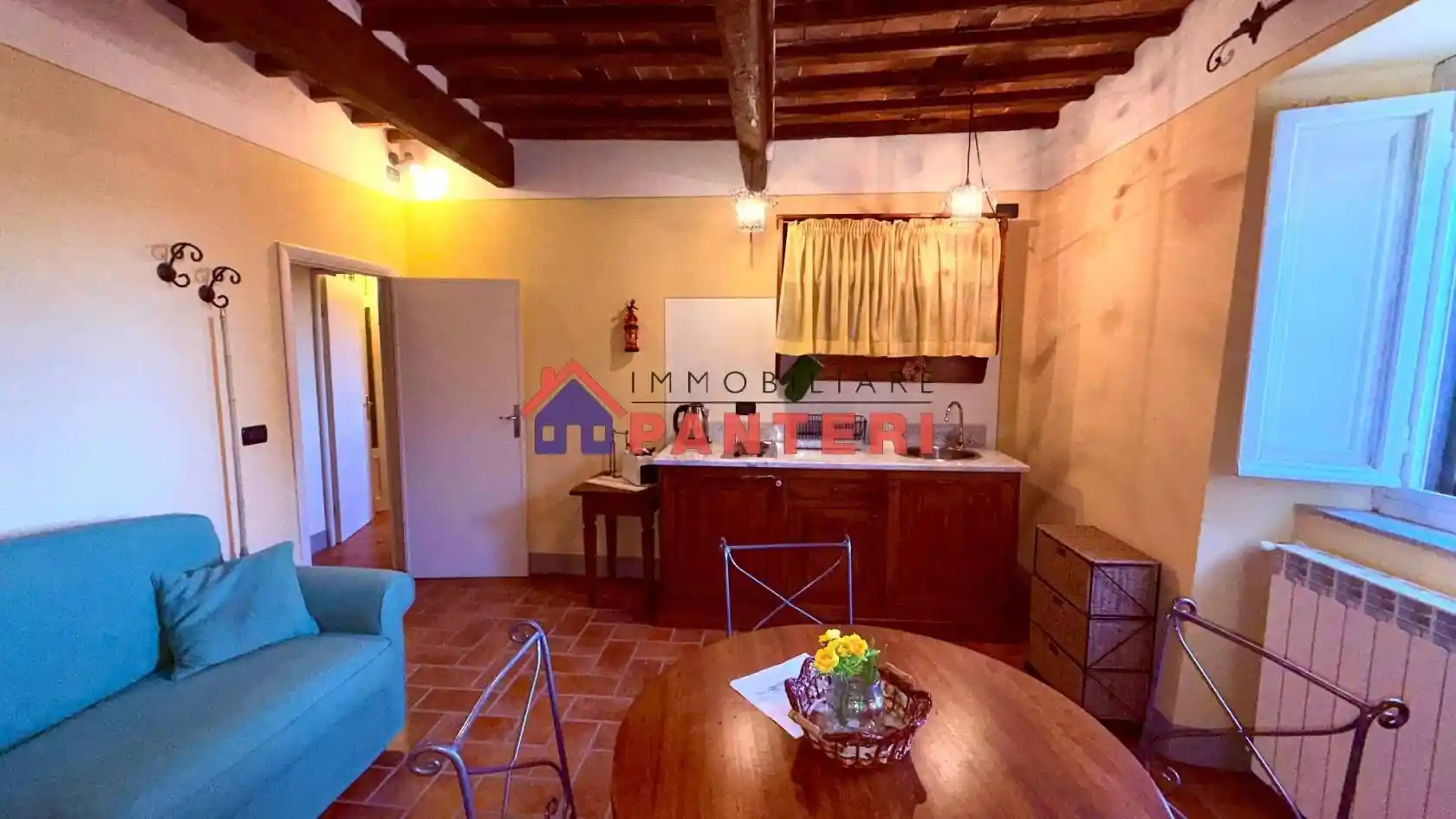 Casa indipendente in vendita a Pescia