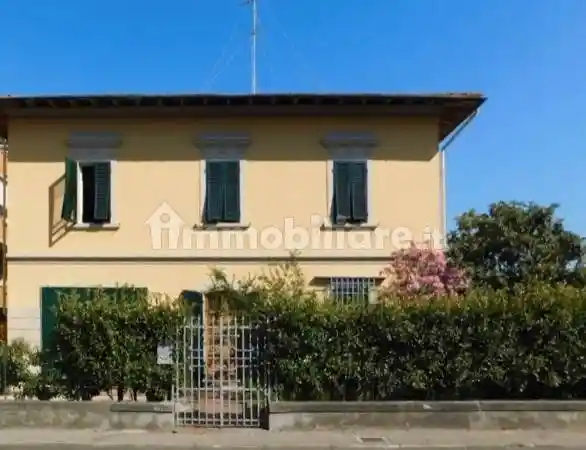 Villa in vendita a Santa Croce sull'Arno