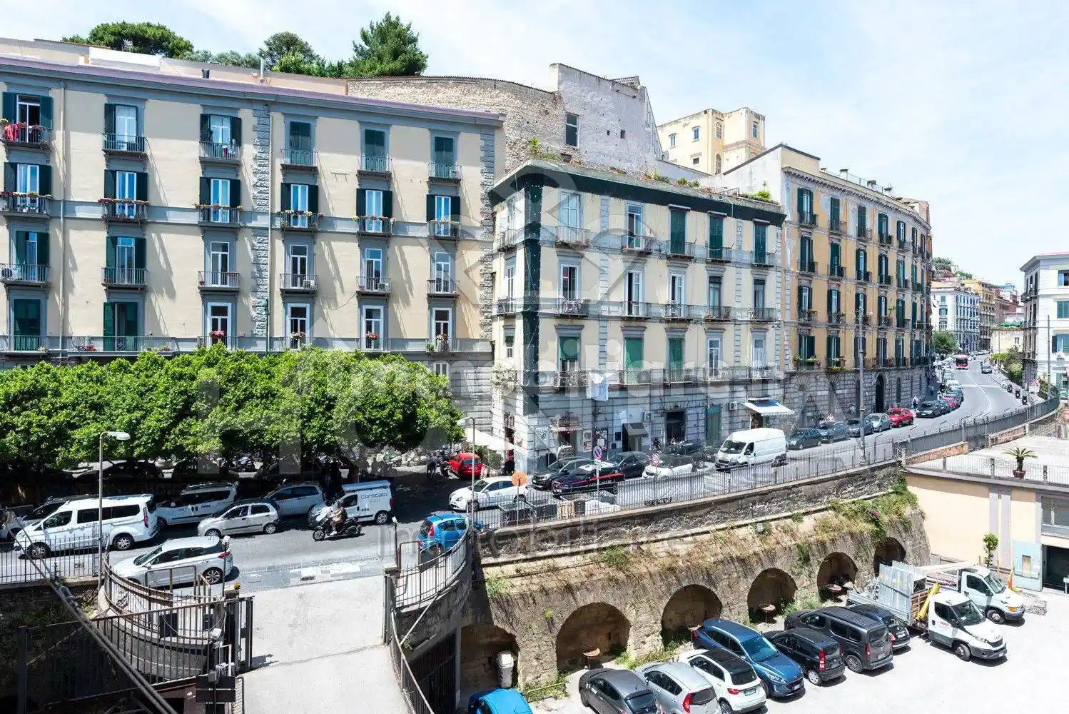 Appartamento in vendita a Napoli