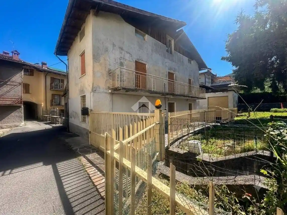 Appartamento in vendita a Pisogne