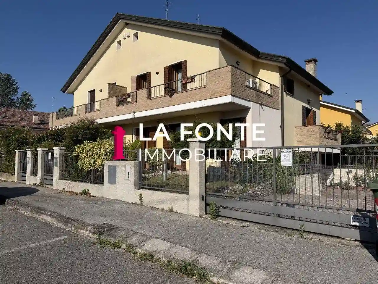 Villa - foto 3