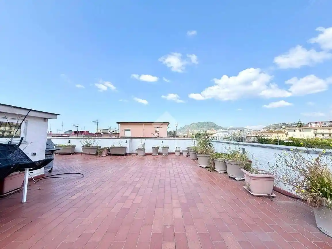 Appartamento in vendita a Pozzuoli