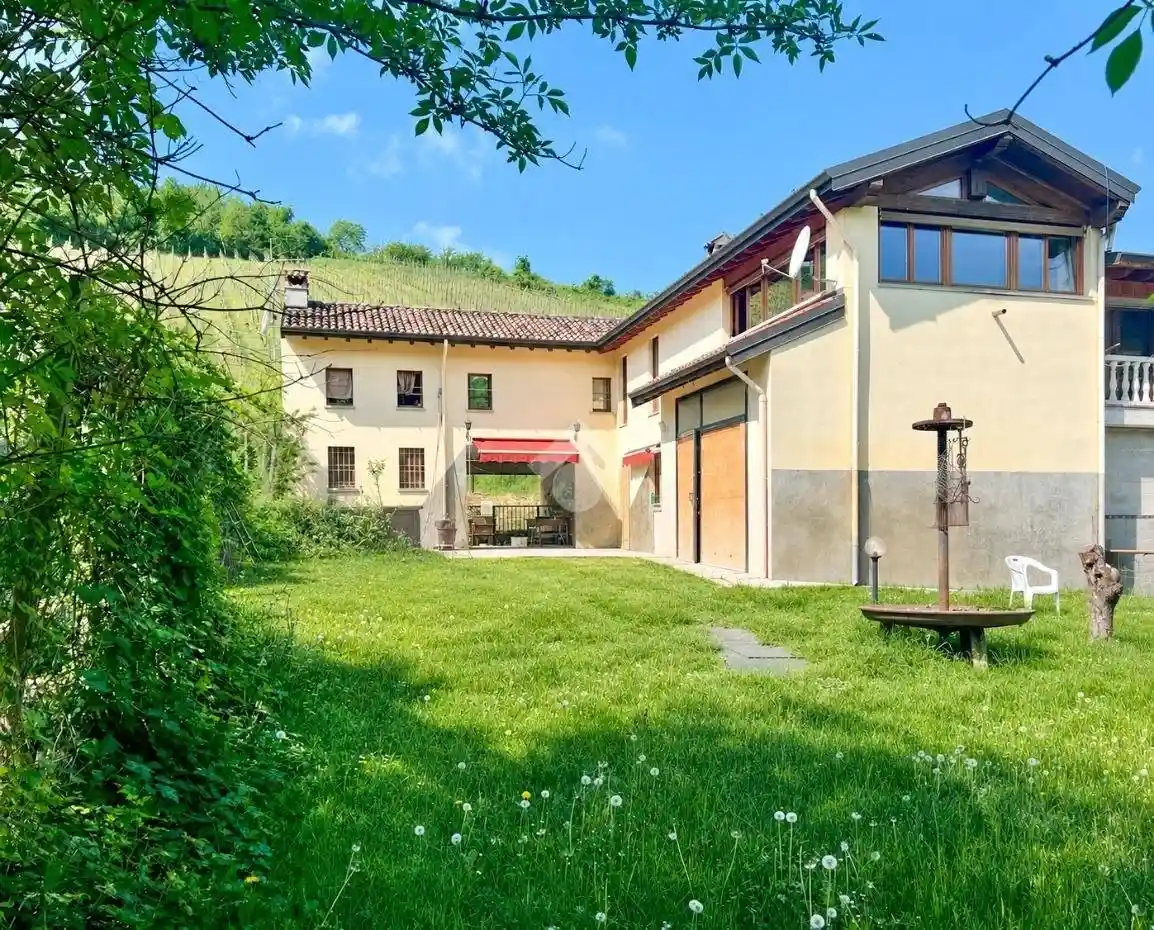 Casa indipendente in vendita a Cigognola