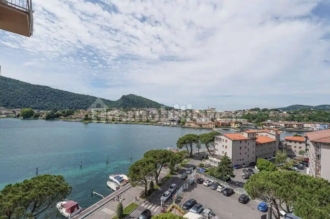 Appartamento in vendita a Sarnico