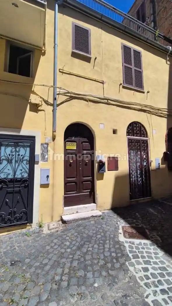 Appartamento in vendita a Civita Castellana