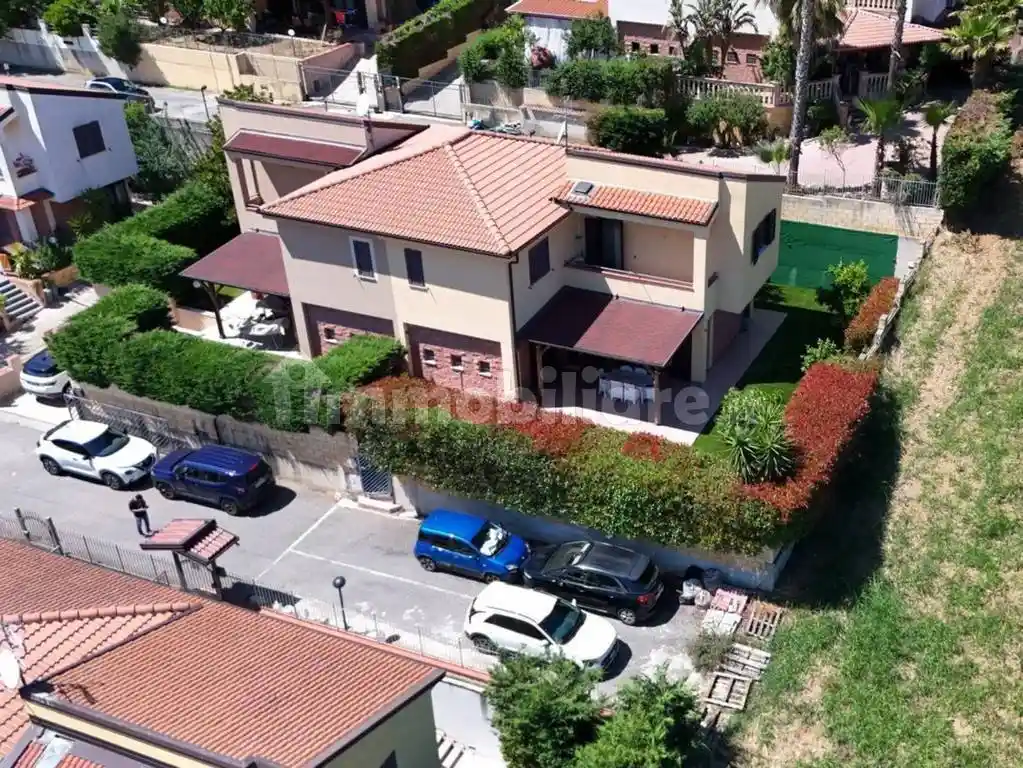 Villa in vendita a Montalto Uffugo