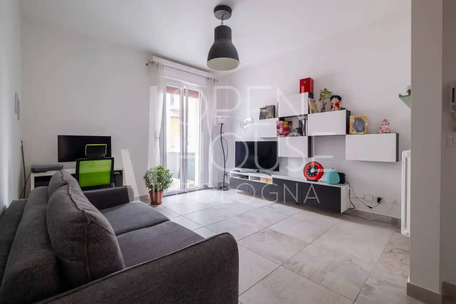 Appartamento in vendita a Bologna