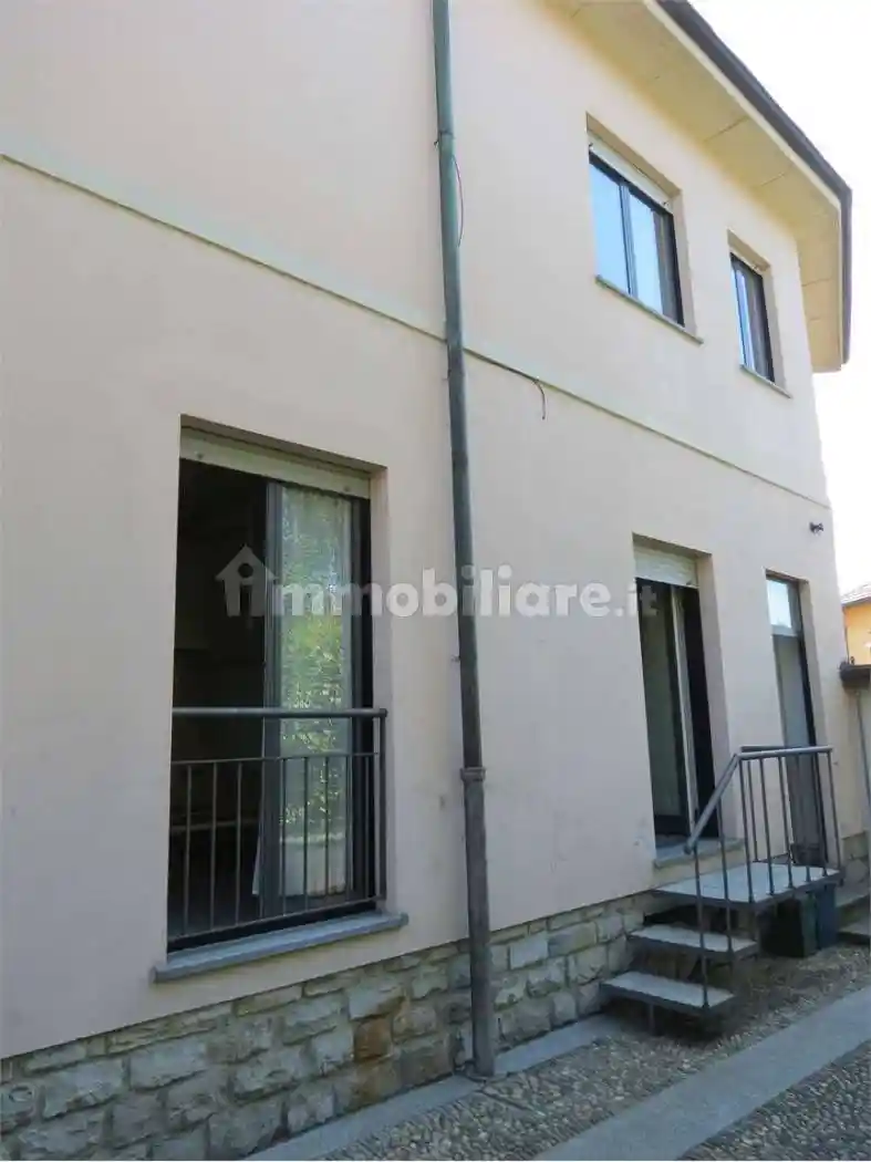 Appartamento in affitto a Como