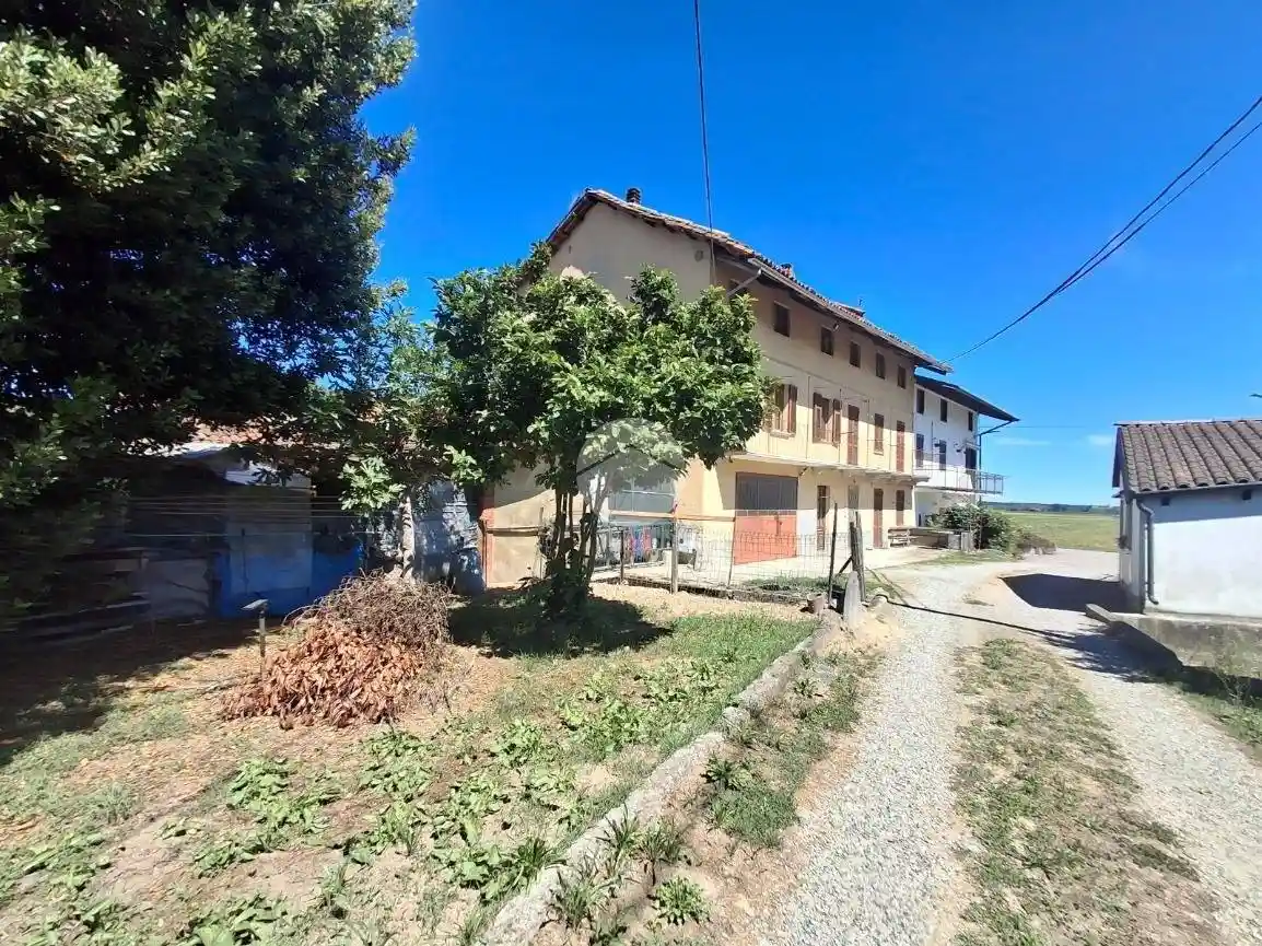 Casa indipendente in vendita a Cossato