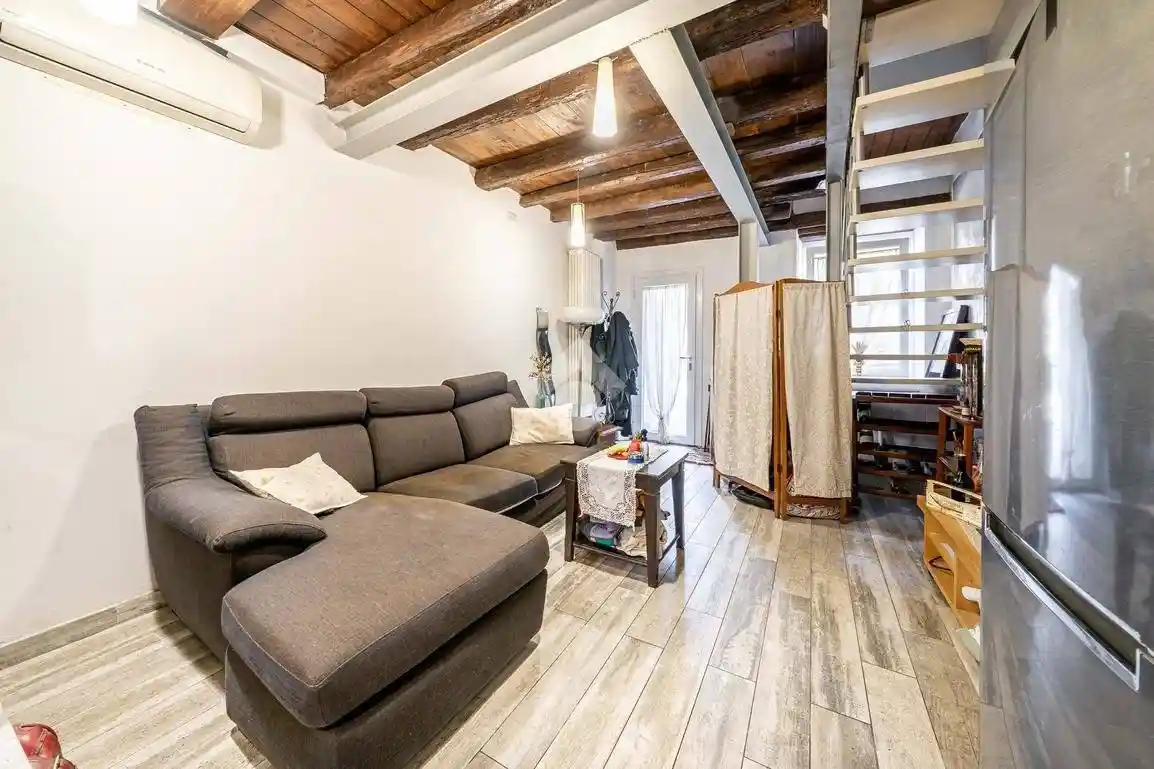Casa indipendente in vendita a Verona