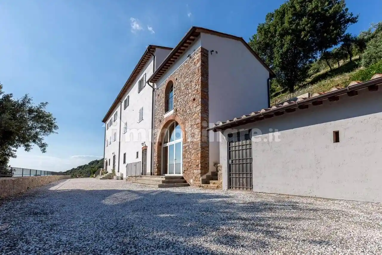 Villa in vendita a Vecchiano