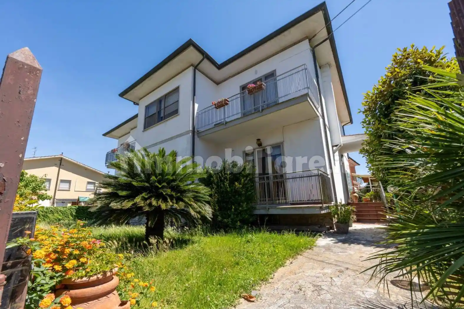 Villa in vendita a Pisa