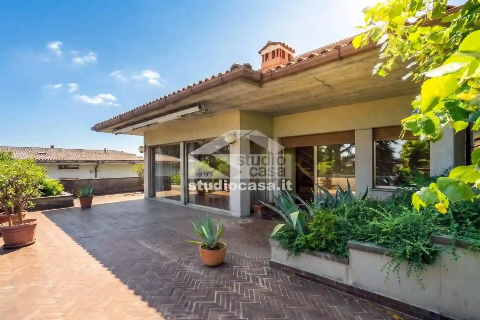 Villa - foto 2